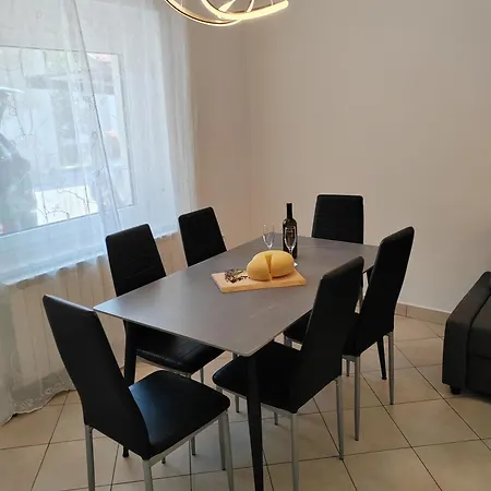 Lägenhet Apartma Nista *